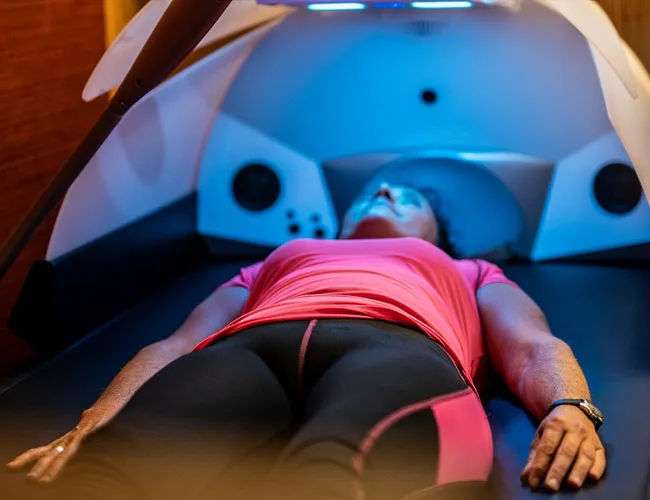 Massarium in Oldenburg:
Wassermassage für tiefe Entspannung Header Hintergrund